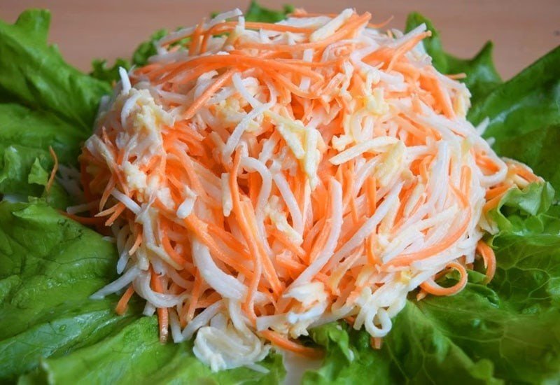 Постный салат с корейской морковью