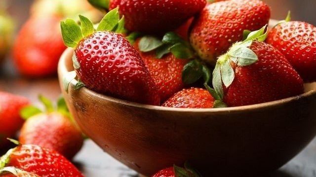 Домашняя клубника – ягода это или все же фрукт